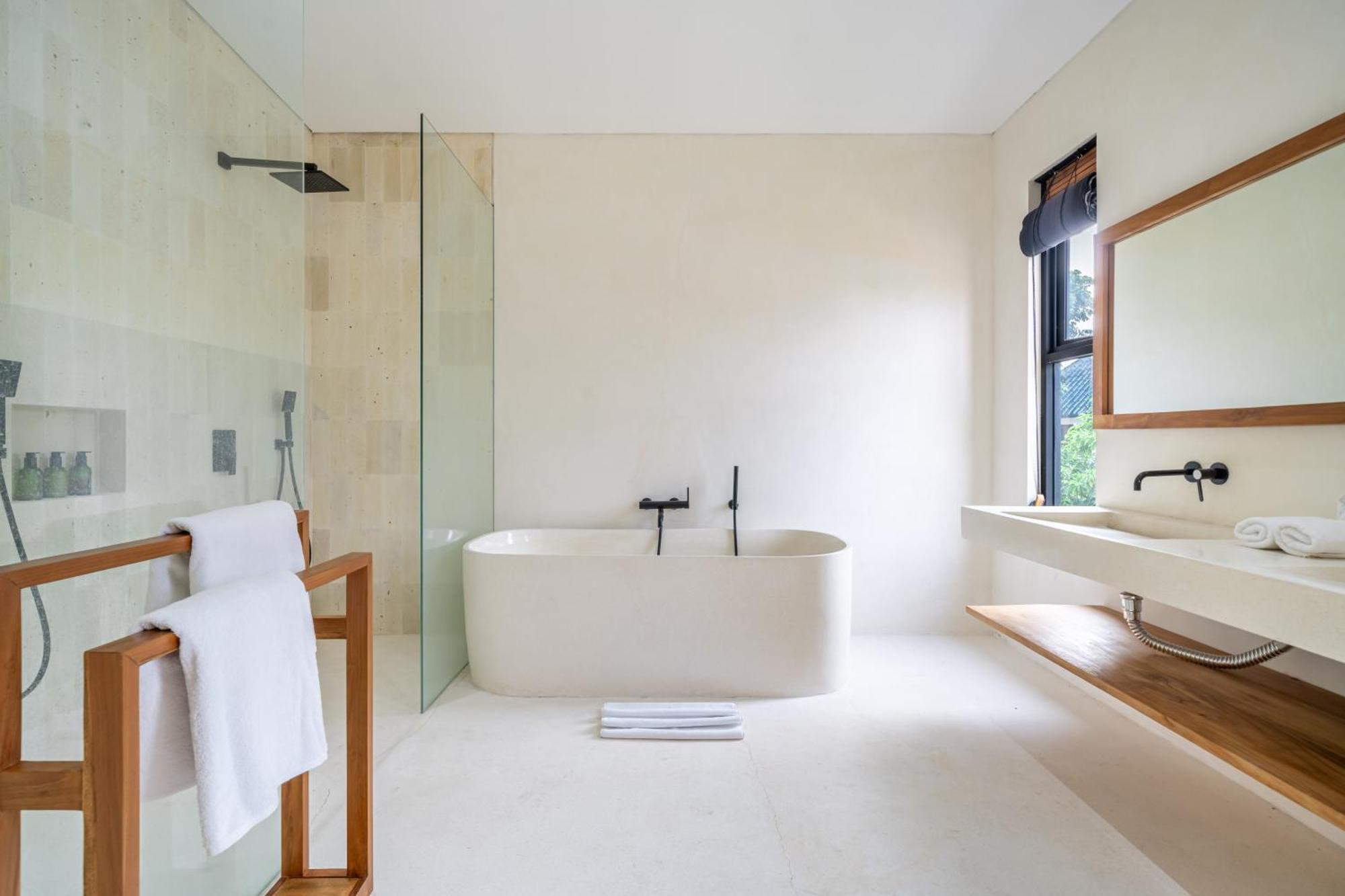Skye Modern Luxury Unveiled 4br Villa Seminyak (Bali)