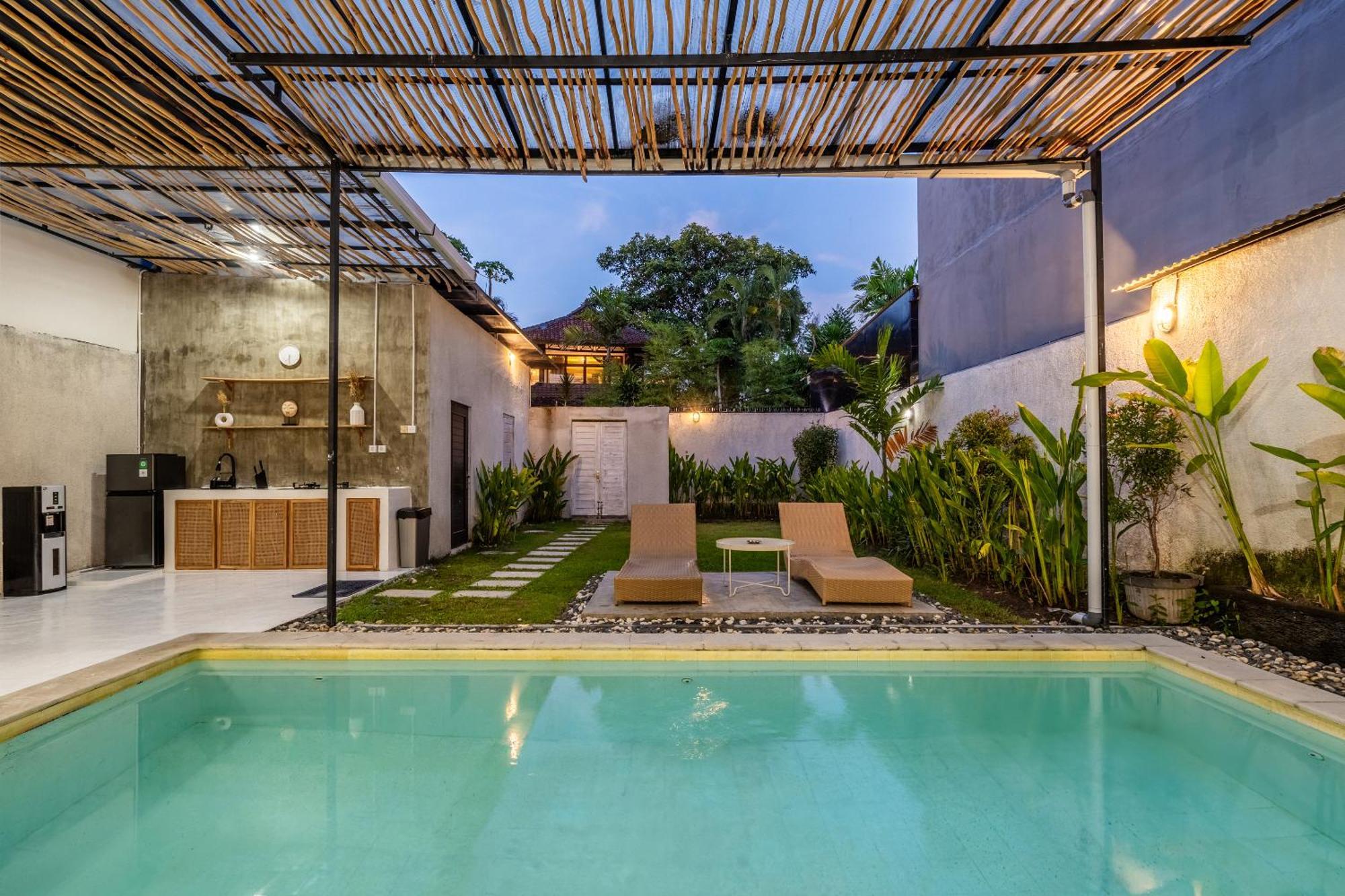 Apollo - 4br Private In Villa