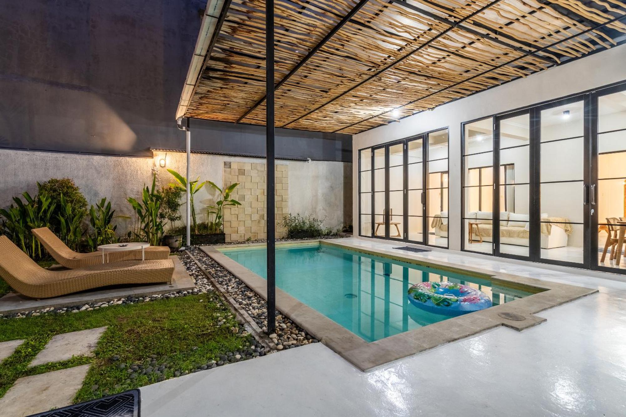 Apollo - 4br Private In Villa Seminyak (Bali)