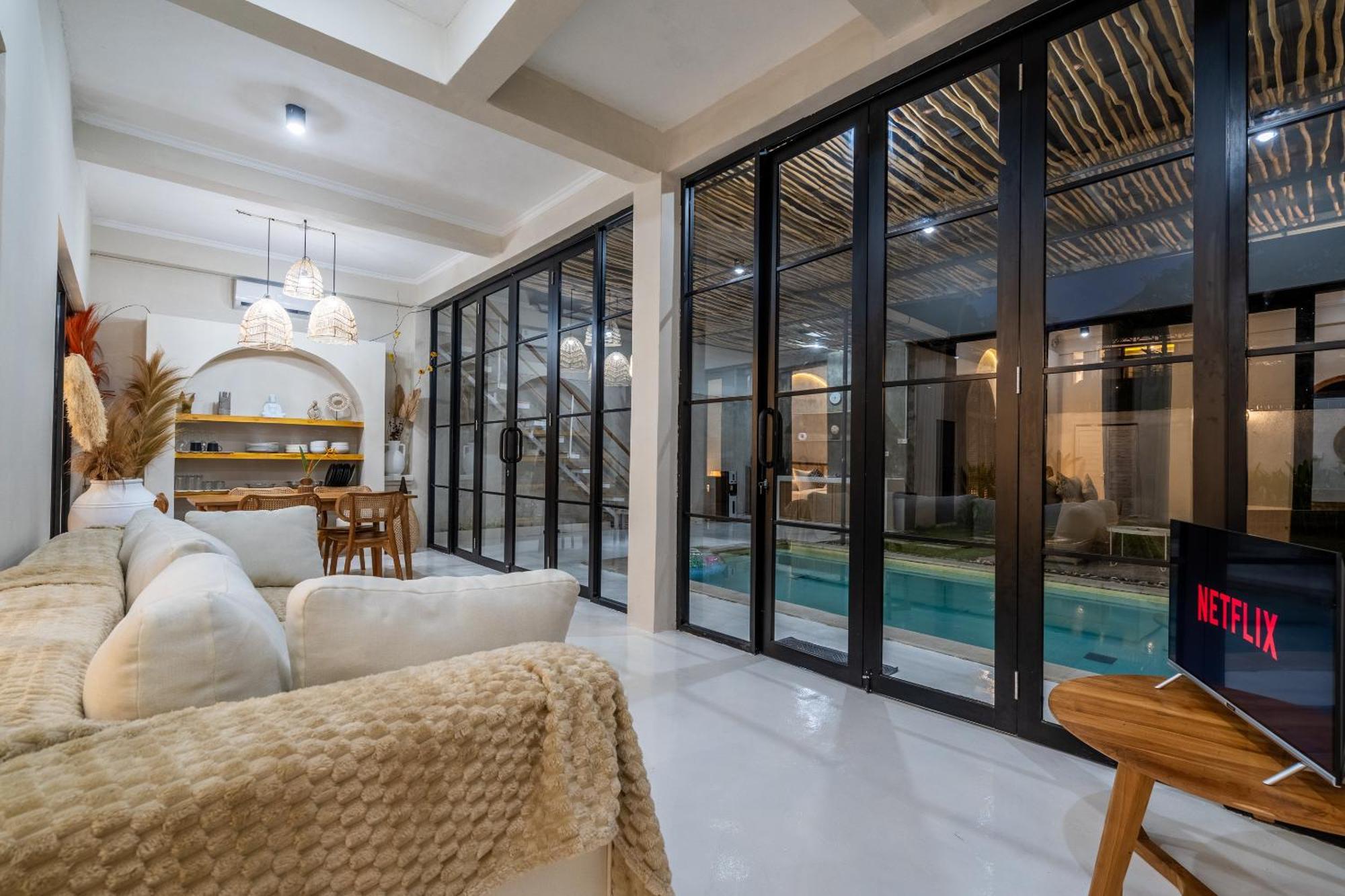 Villa Apollo - 4br Private In Seminyak (Bali)