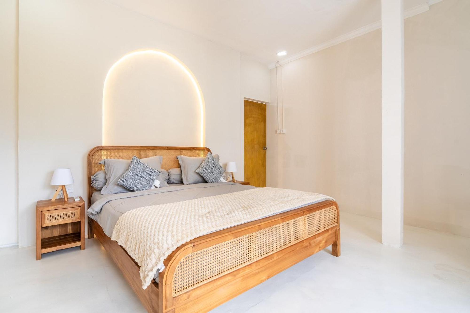 Apollo - 4br Private In Seminyak (Bali)