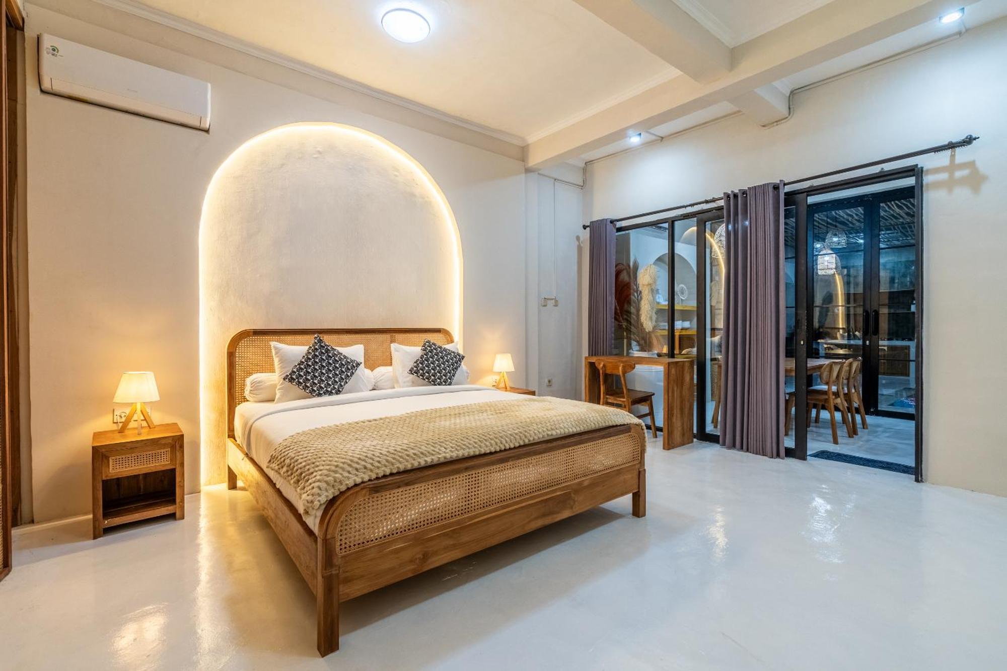 Apollo - 4br Private In Villa Seminyak (Bali)