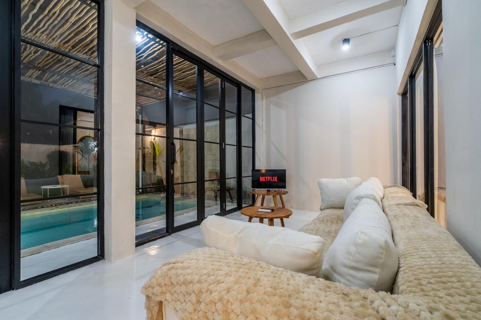 Villa Apollo - 4br Private In Seminyak (Bali)