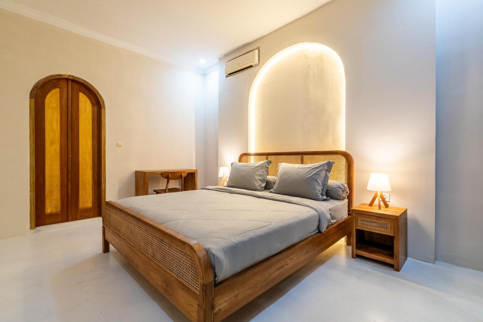 Apollo - 4br Private In Villa