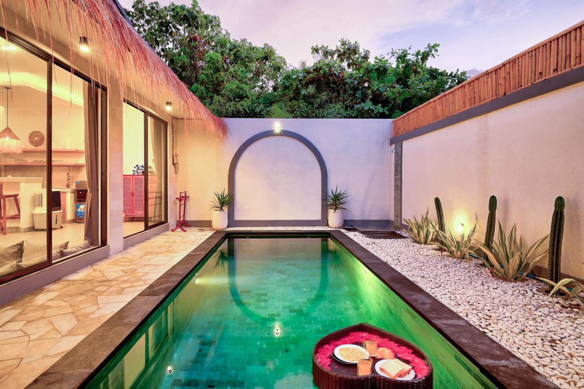 Esha Iii Seminyak (Bali)