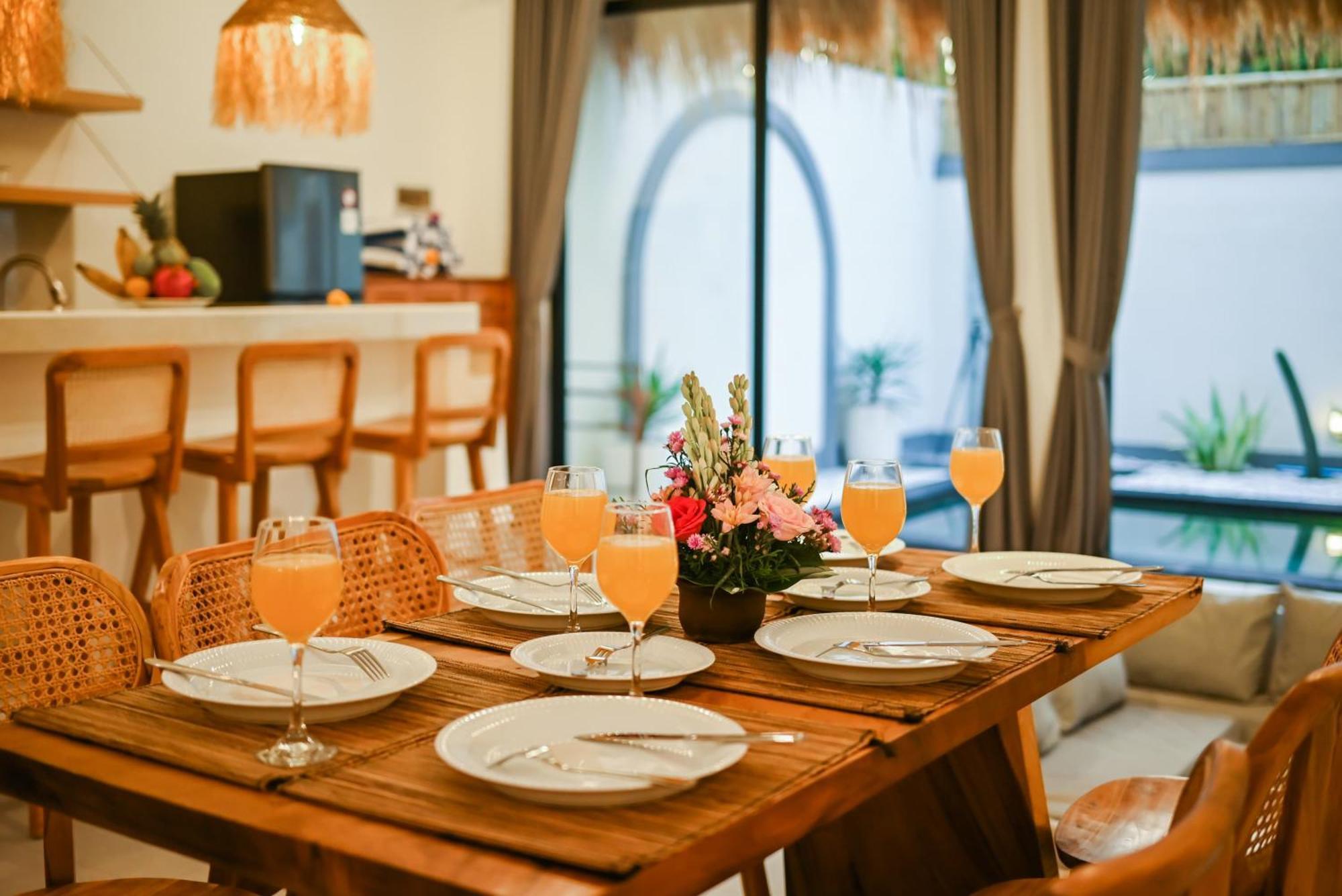 Esha Iii Villa Seminyak (Bali)
