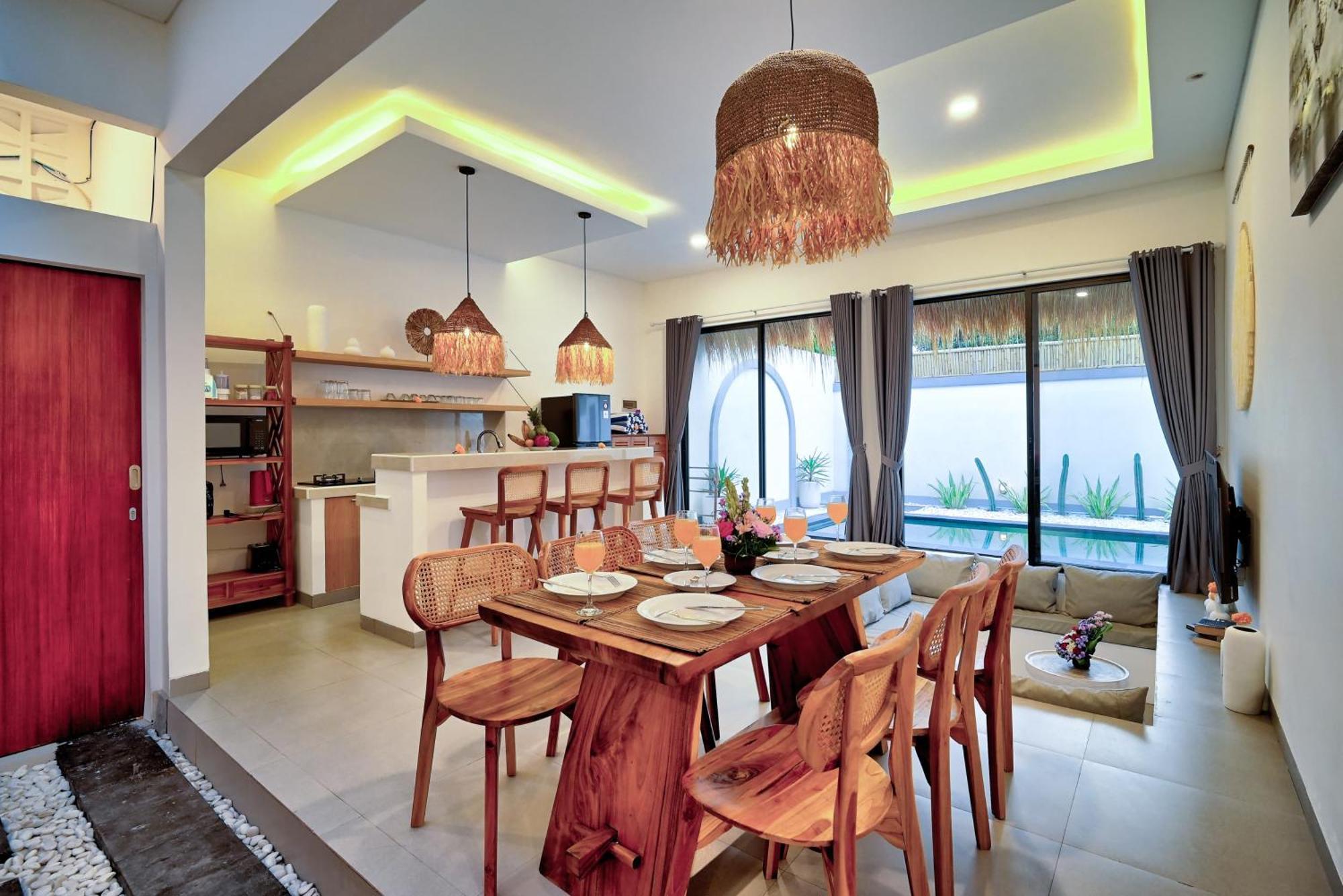 Esha Iii Villa Seminyak (Bali)