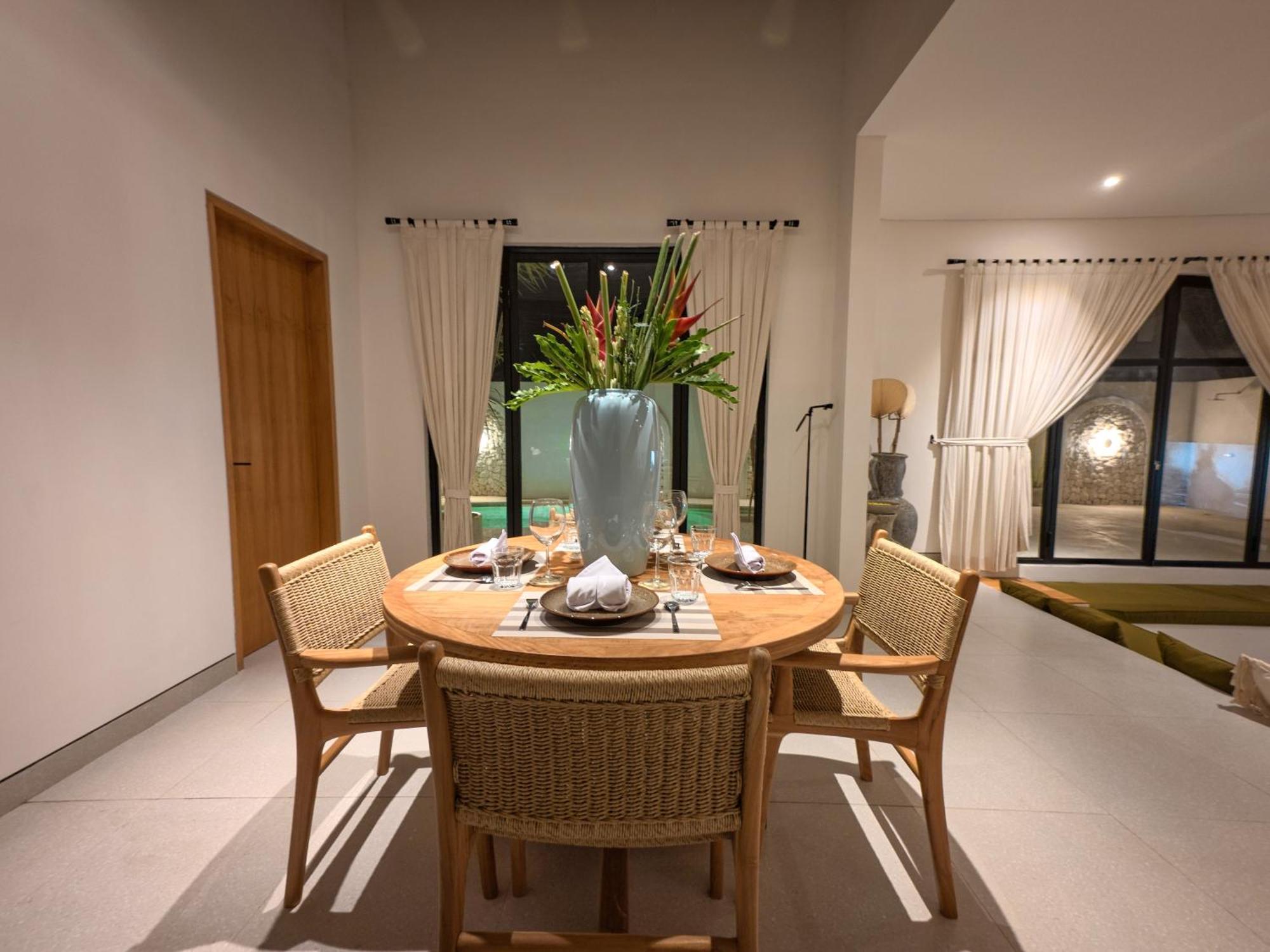Miko Villa Seminyak (Bali)