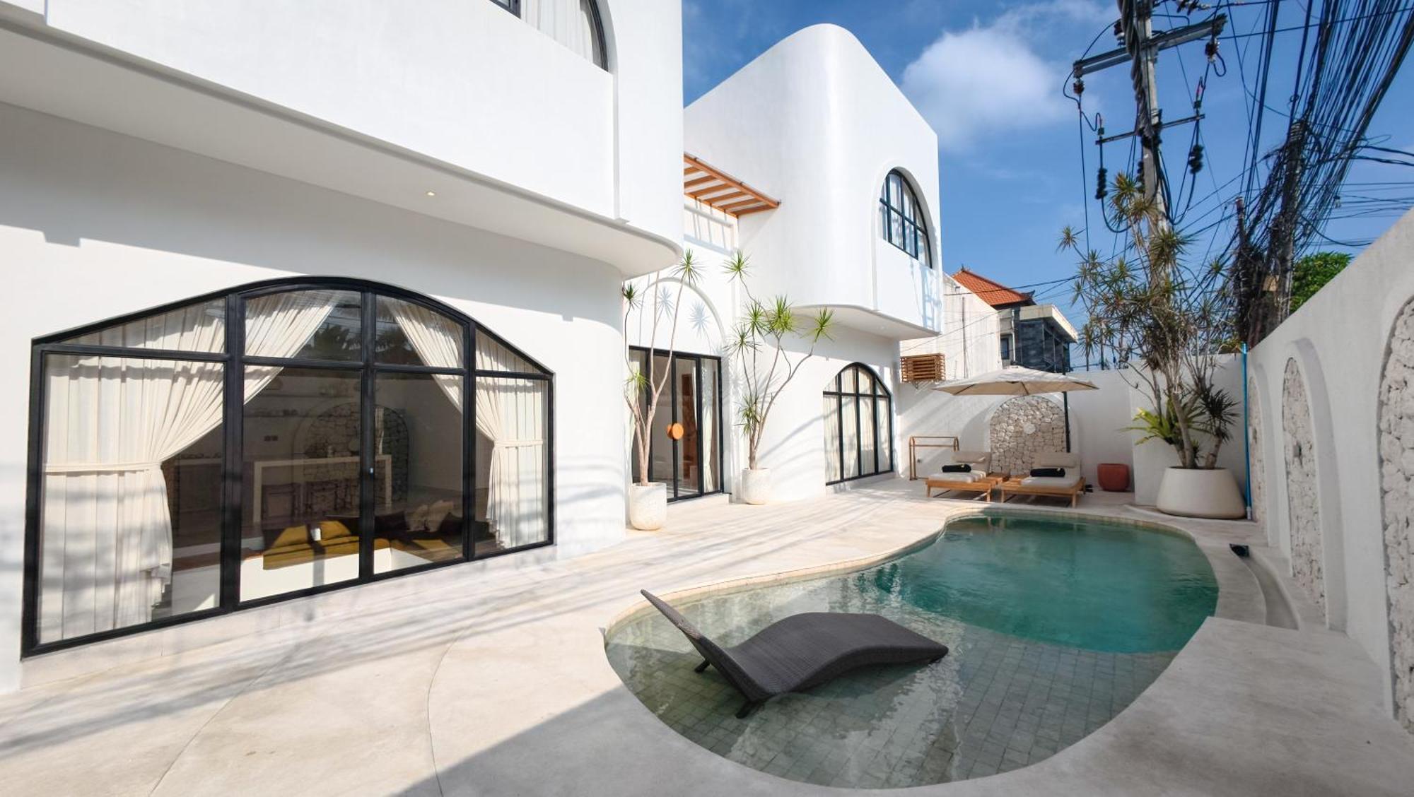 Miko * Seminyak (Bali)
