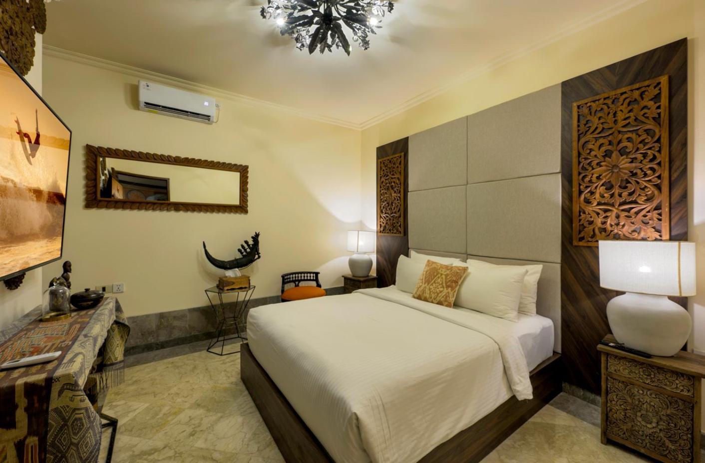 Deh Simba At Oberoi Vila