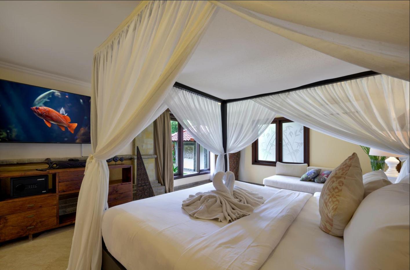 Deh Simba At Oberoi Seminyak (Bali)