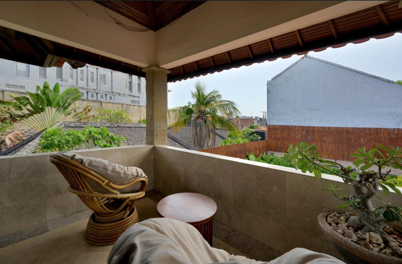Deh Simba At Oberoi Seminyak (Bali)