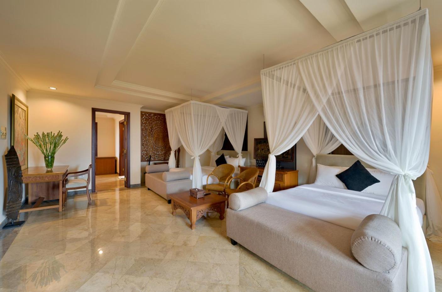 Vila Deh Simba At Oberoi *