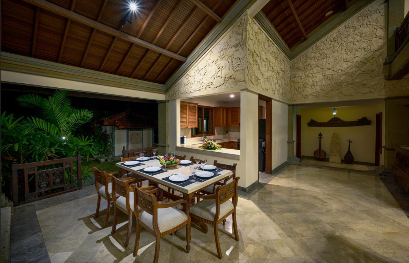 Deh Simba At Oberoi Seminyak (Bali)