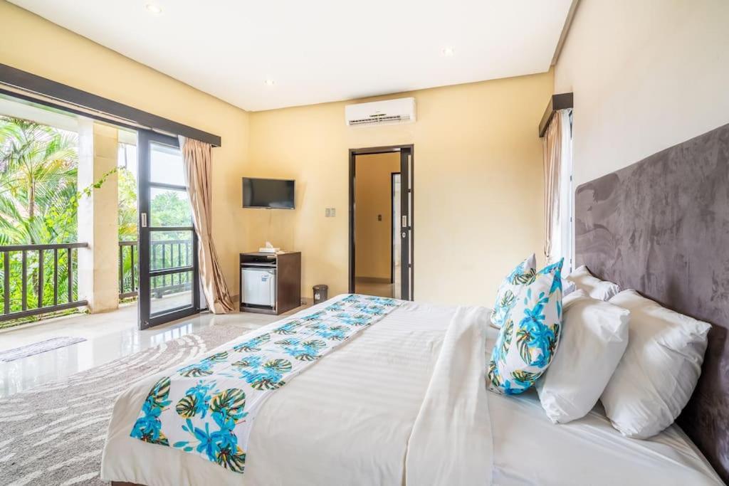 Cometa Prime 3br Private Pool Luxury Villa Seminyak (Bali)