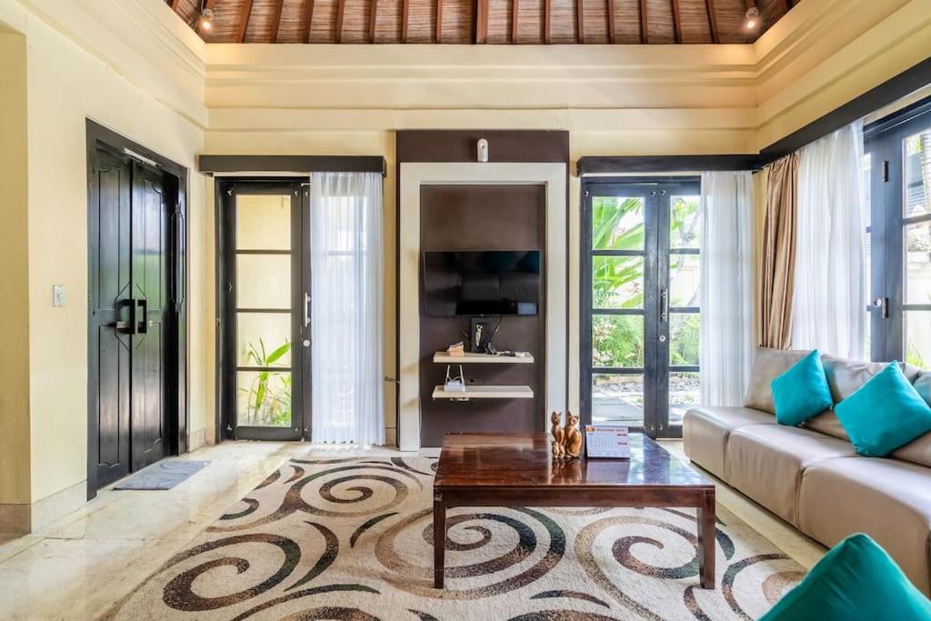 Cometa Prime 3br Private Pool Luxury