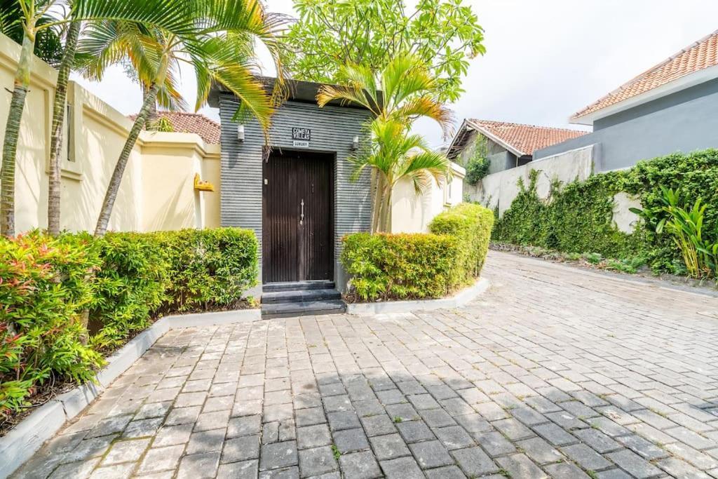 Cometa Prime 3br Private Pool Luxury Villa Seminyak (Bali)