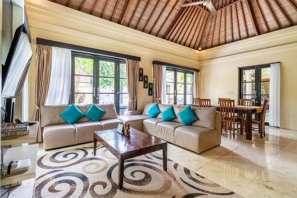Cometa Prime 3br Private Pool Luxury Villa *