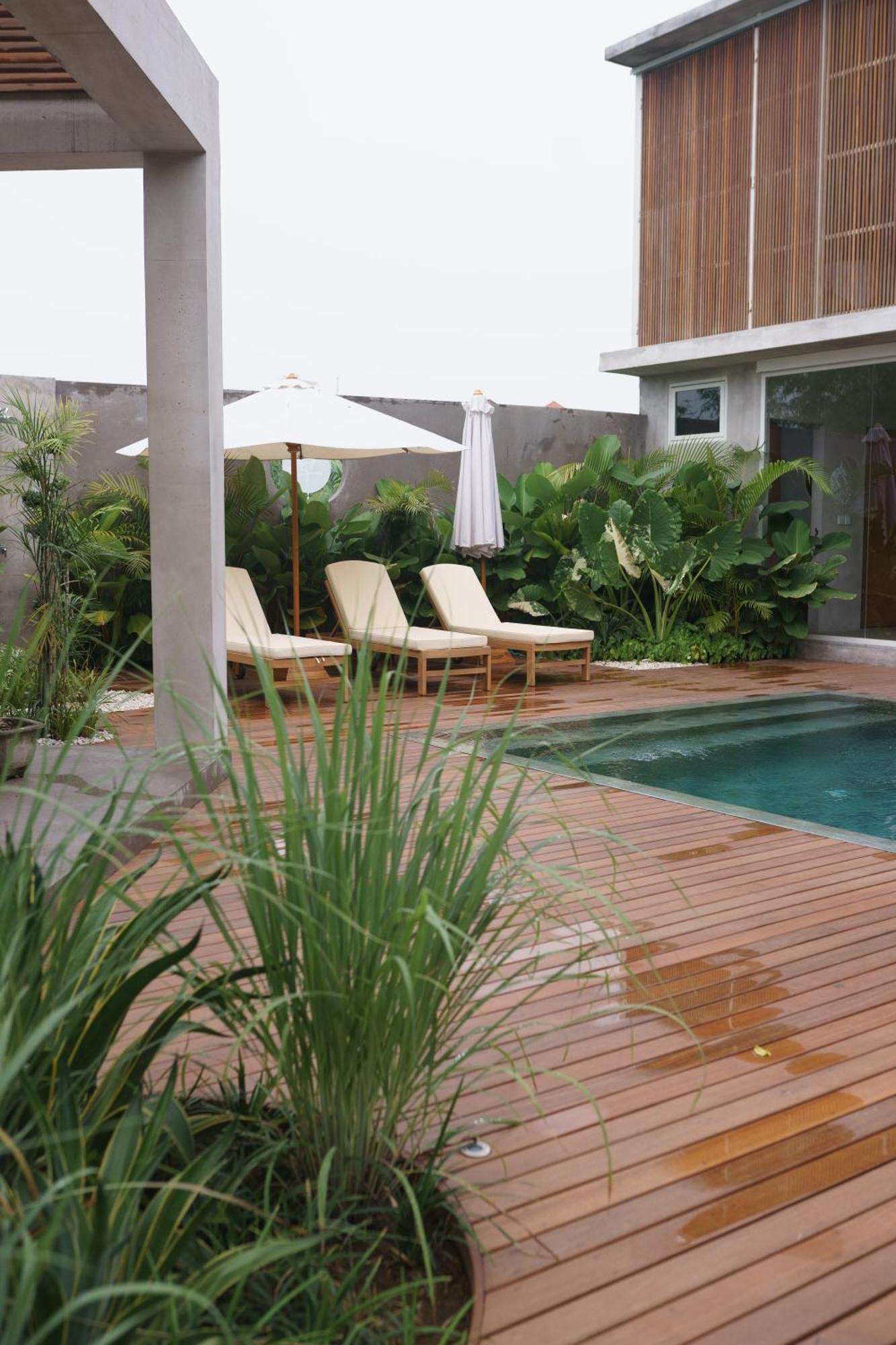 Designer Luxe Pool & Garden Villa! Rooftop, Ricefields, 10mins - Canggu *