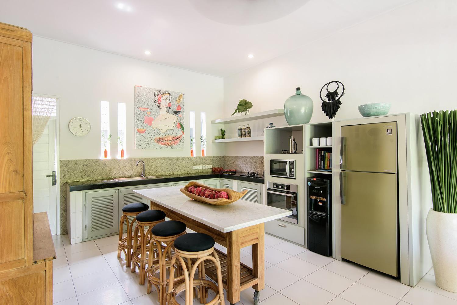 Villa Bloom 3 - Coastal 2 Brm Sleeps 4 Seminyak (Bali)