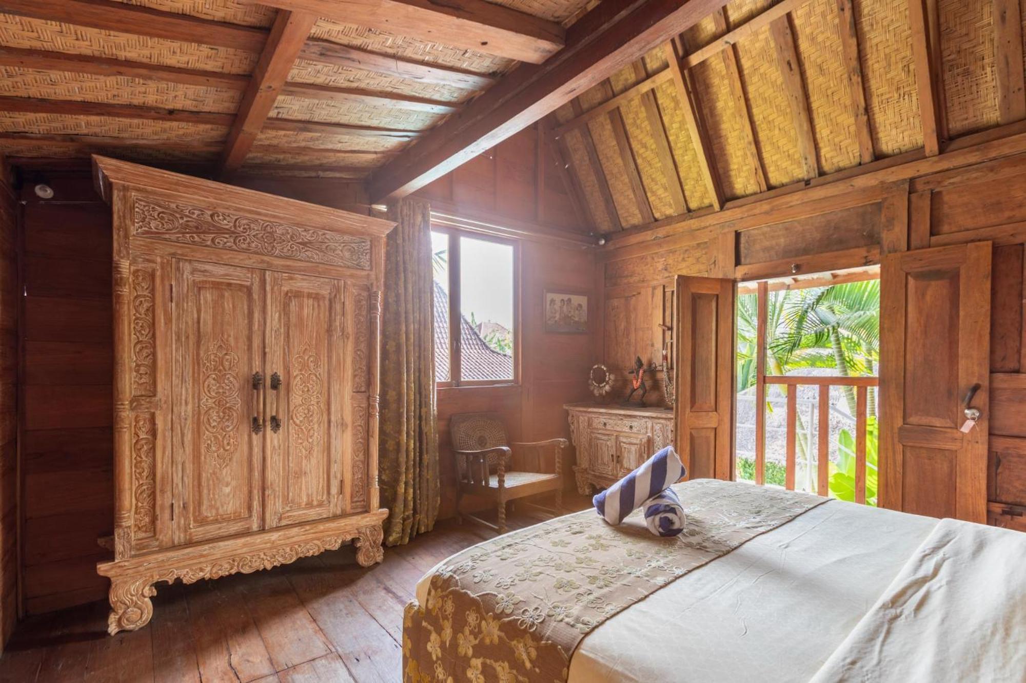Sukacita - Family Friendly 4br Eat Street 900m Walk To Villa