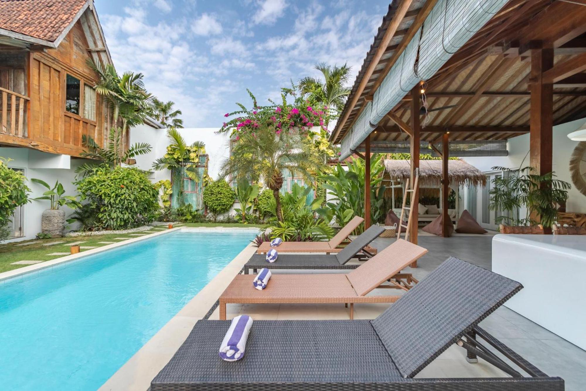 Sukacita - Family Friendly 4br Eat Street 900m Walk To Seminyak (Bali)