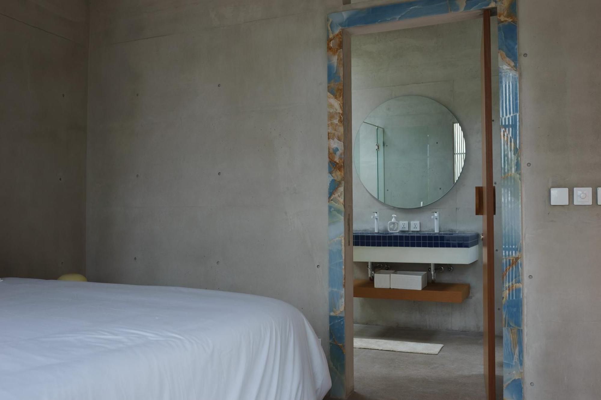Villa Designer Luxe Pool & Garden Villa! Rooftop, Ricefields, 10mins - Canggu