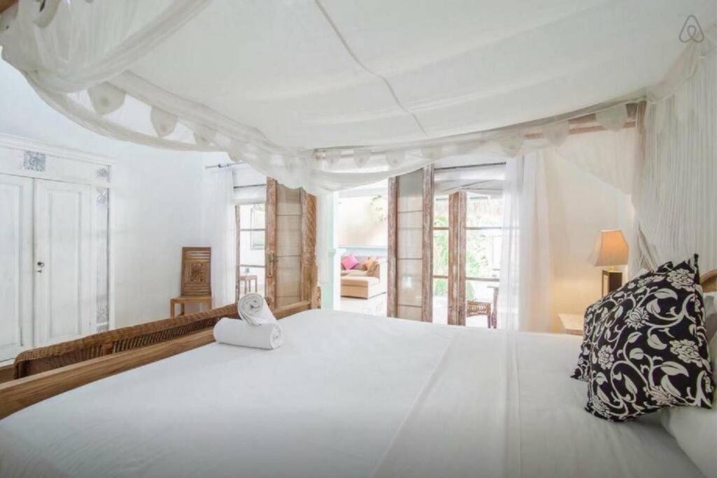 Seasalt Hibiscus Vh Villa *