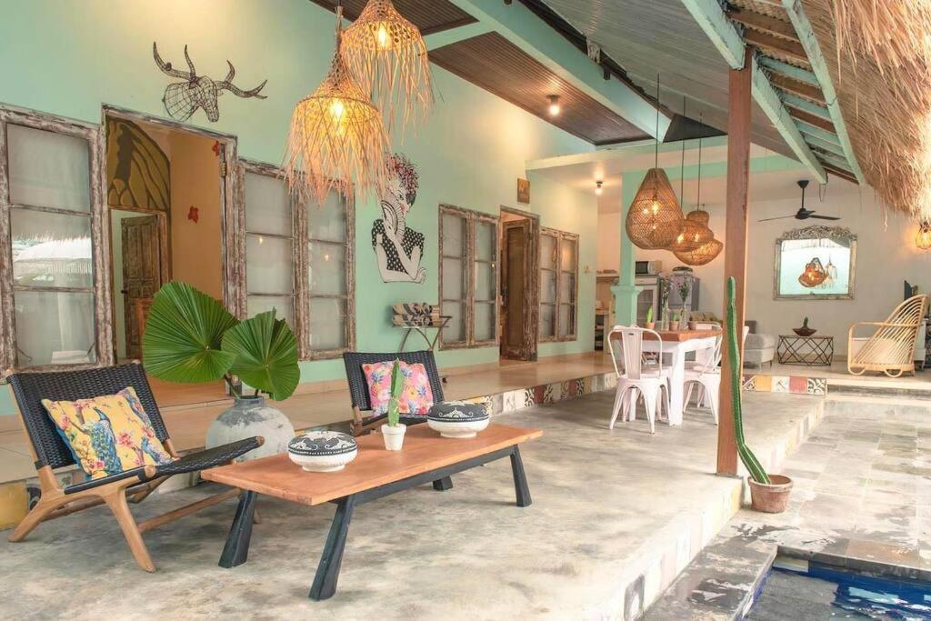 Villa Seasalt Hibiscus Vh *