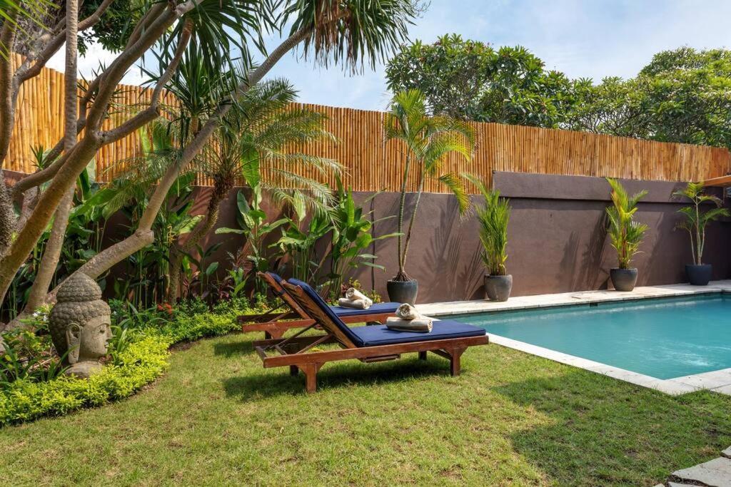 Julietta, 4 Bedroom In The Heart Of * Seminyak (Bali)