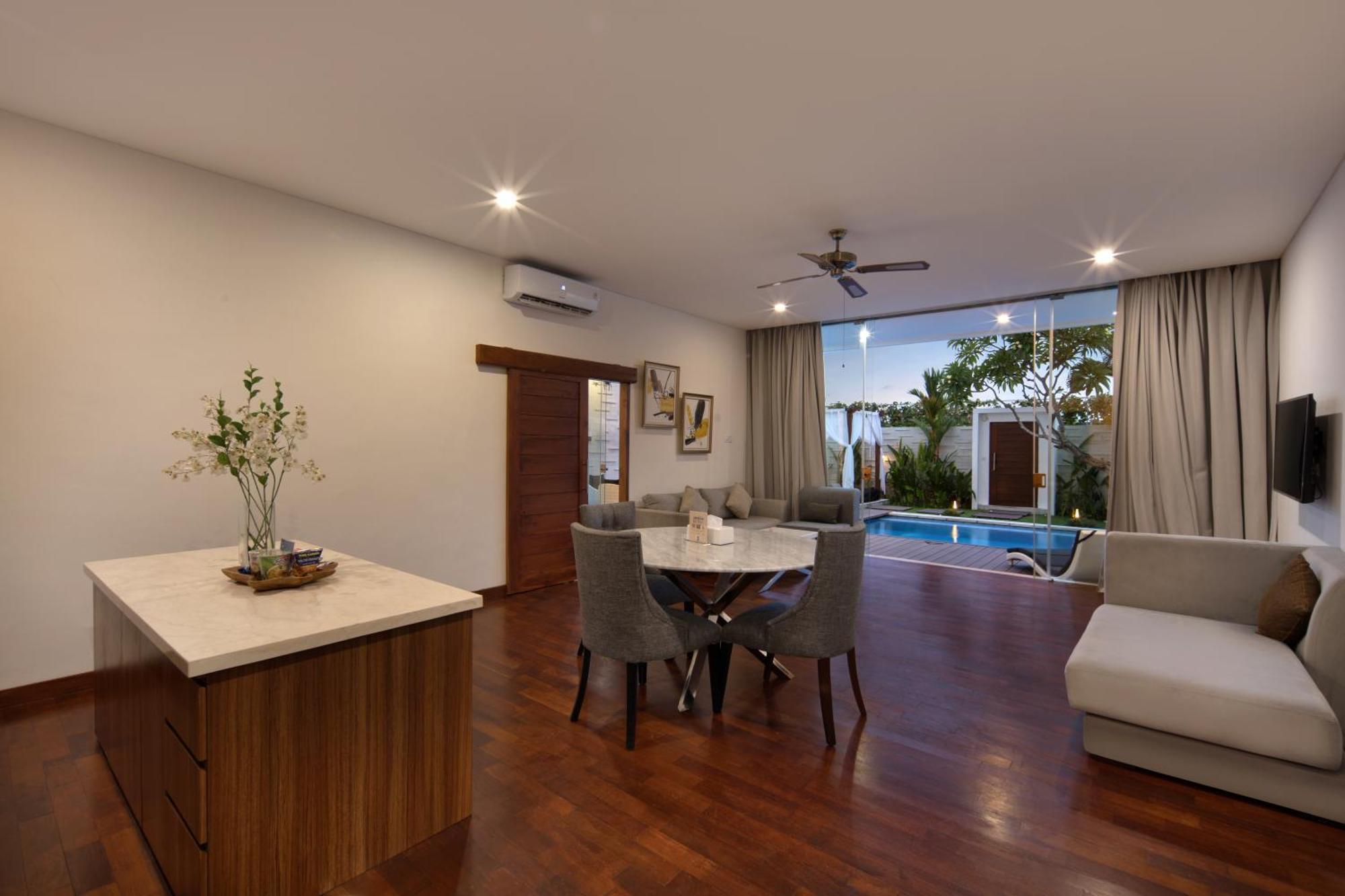 The Daha Luxury Seminyak (Bali)