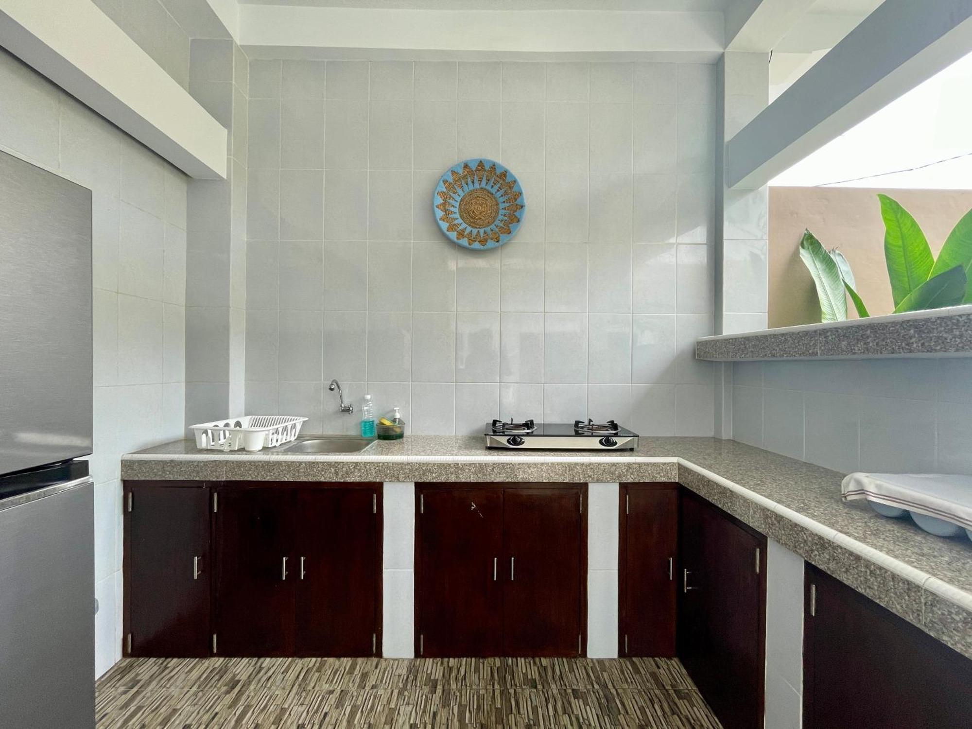 Family With Private Pool In Villa Seminyak (Bali)