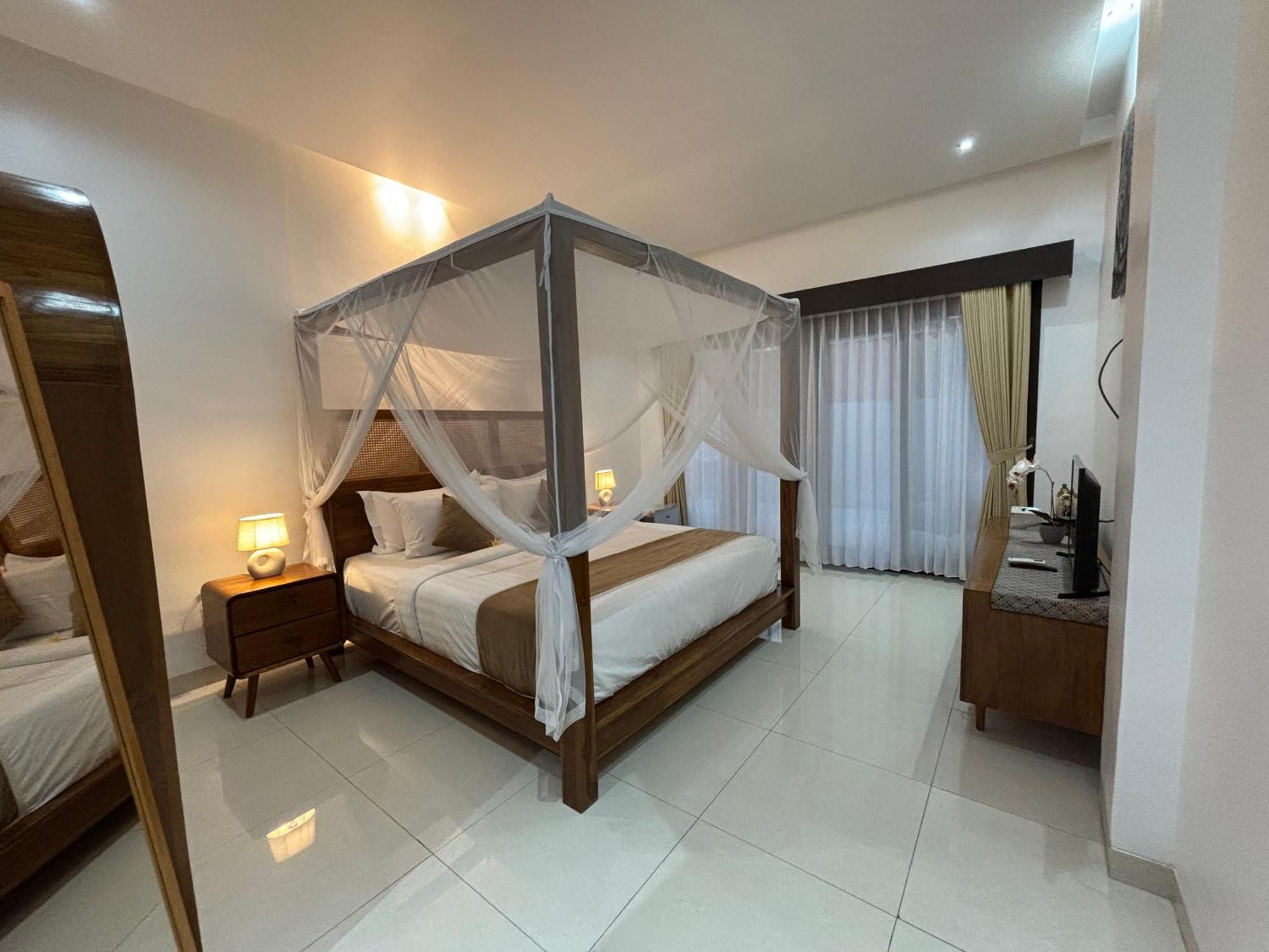 De Luxe Fabian Escape In Homestay Seminyak (Bali)