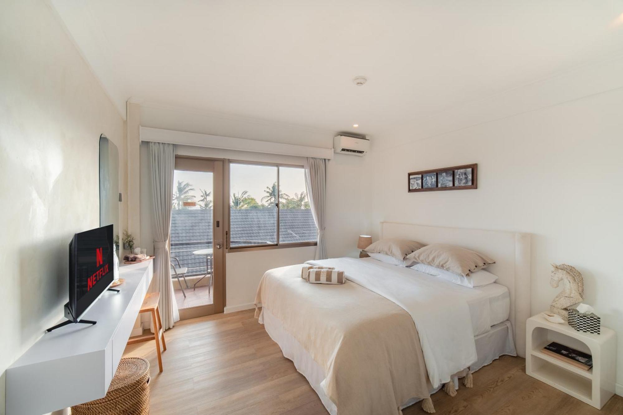 Sunset Suites, 1 Bed Apartment, Jayakarta Khách sạn 4*