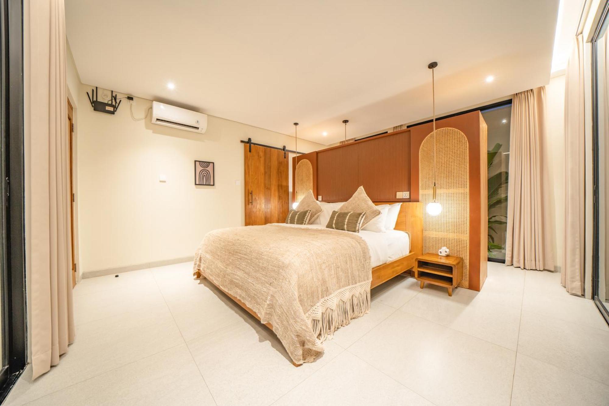 Casa Amadeo - New Modern 3br With Pool In Seminyak (Bali)