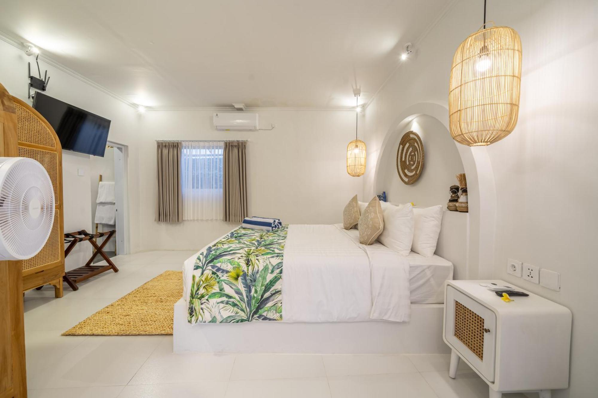 The Hepburn Stylish Single Room Guesthouse With Shared Pool 900M From Seminyak Beach Guest house Seminyak (Bali)