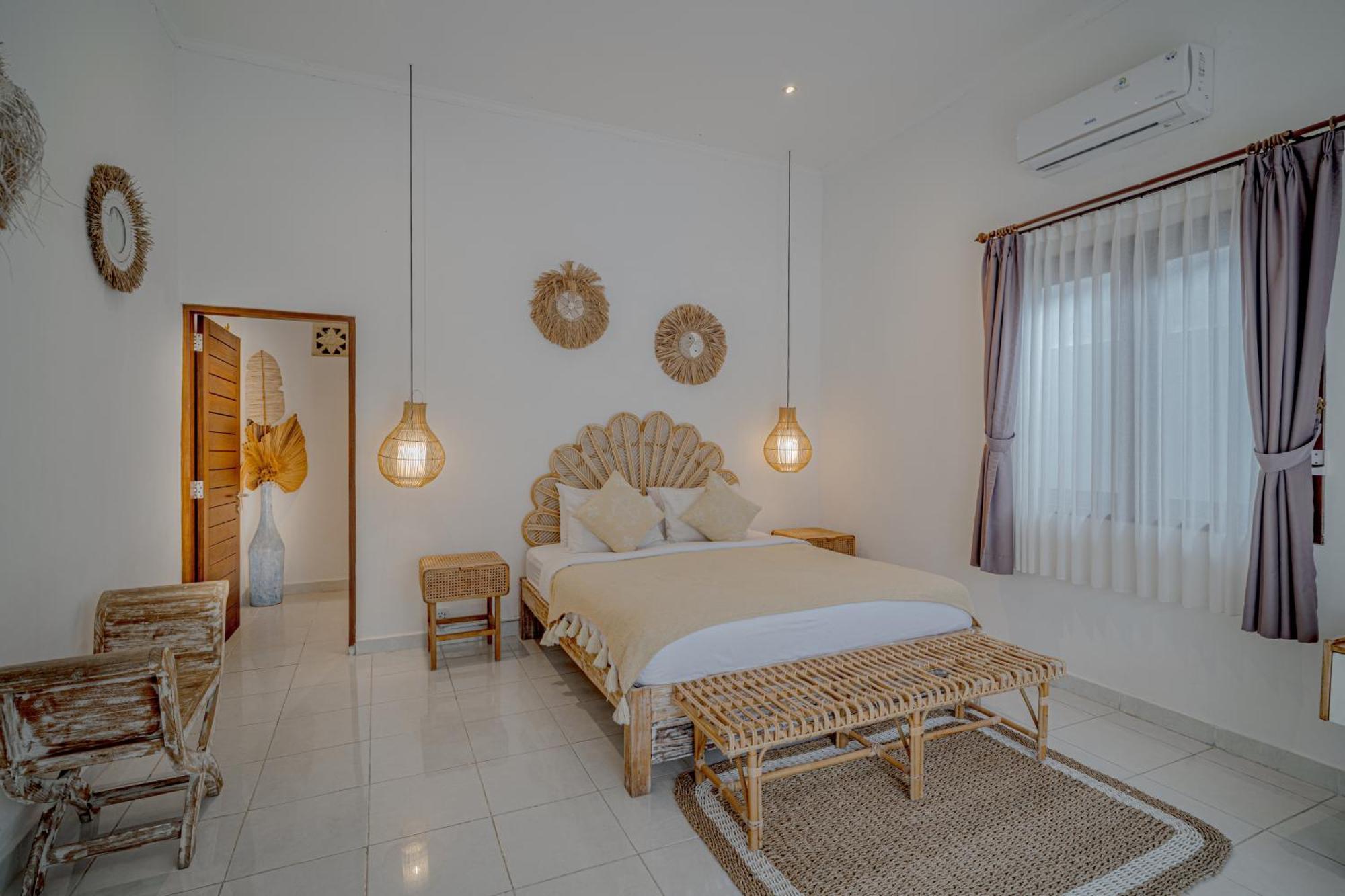 Deba I By Bali Solutions