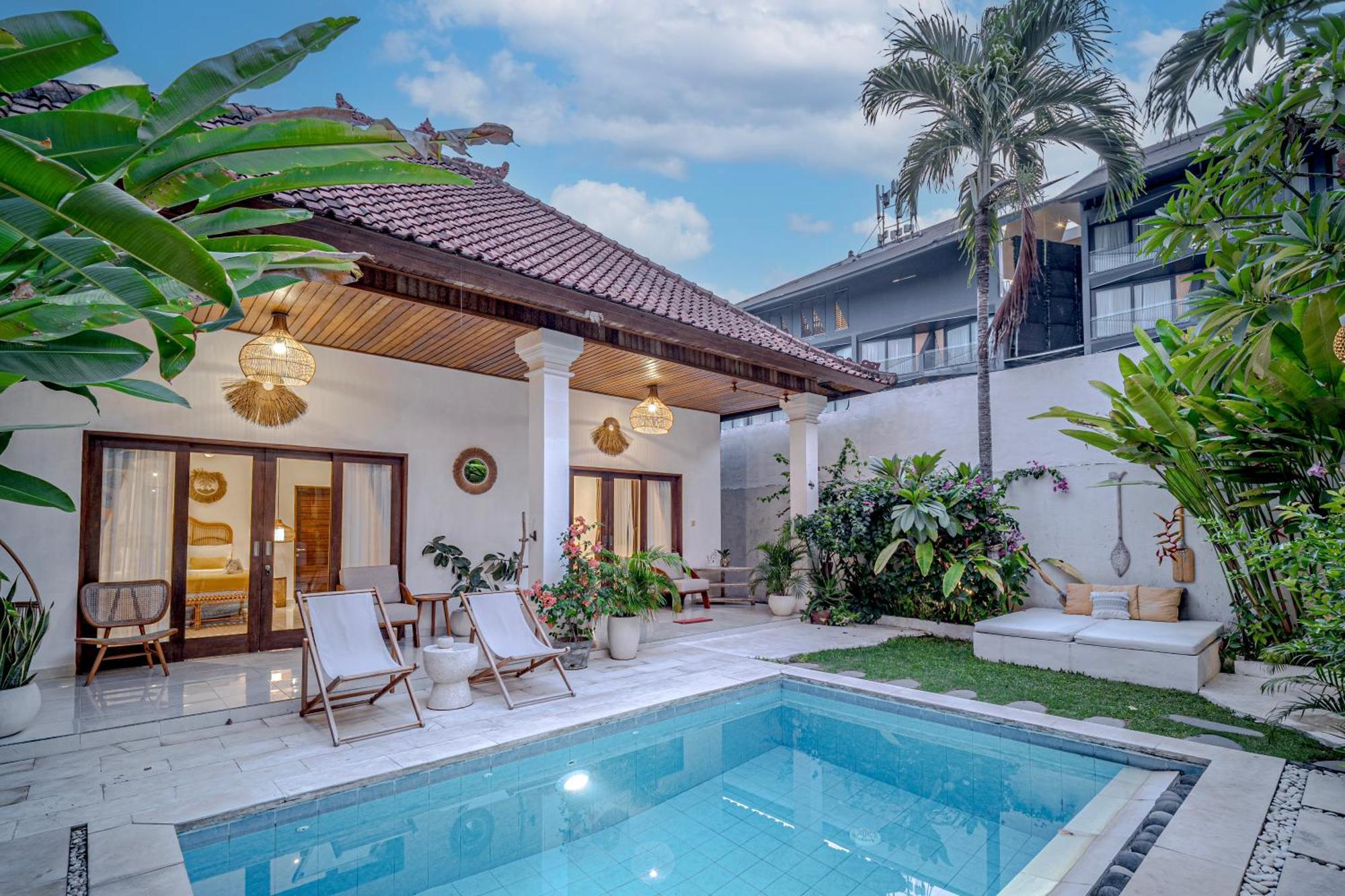 Deba I By Bali Solutions *