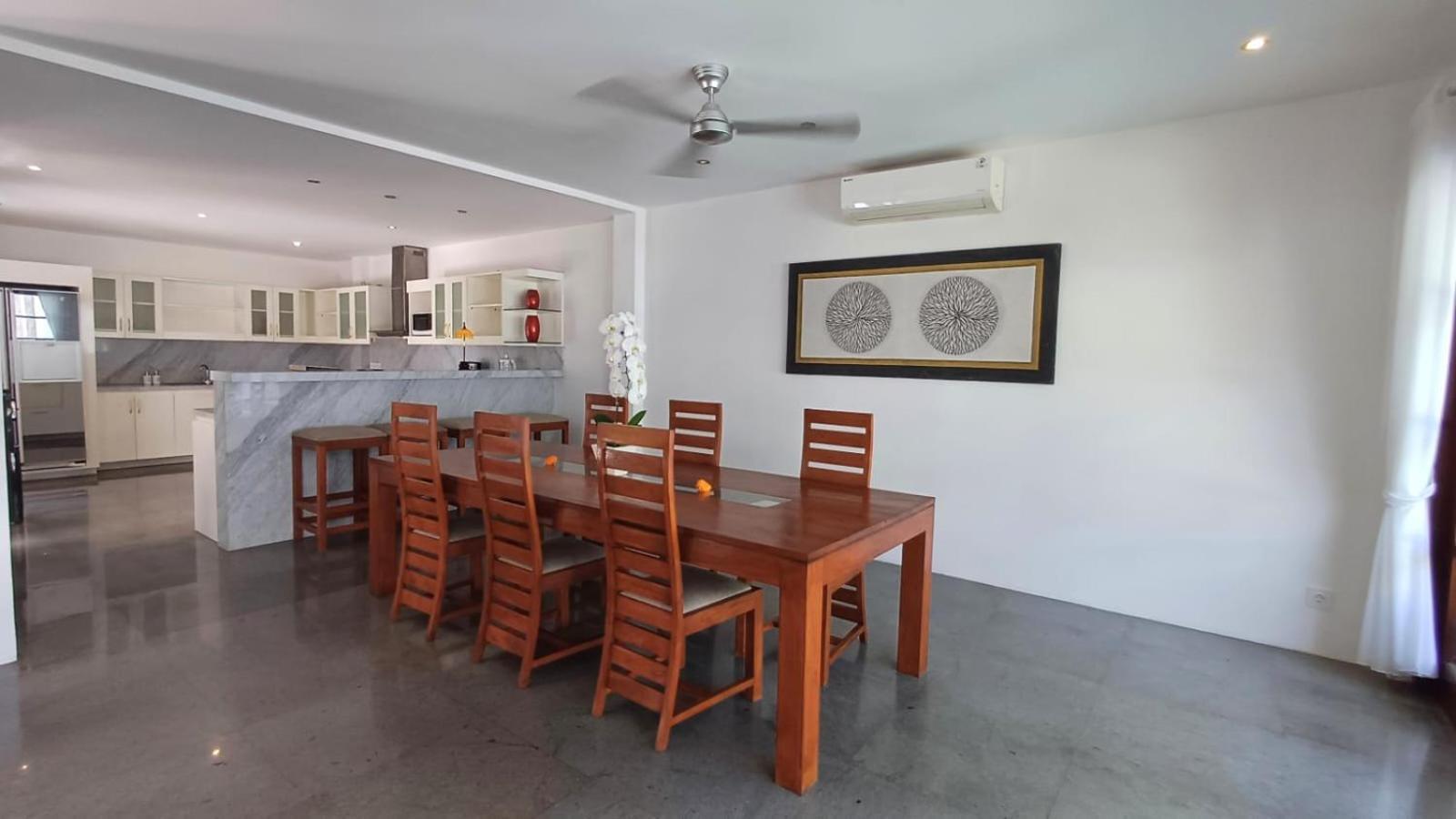 Isabella * Seminyak (Bali)