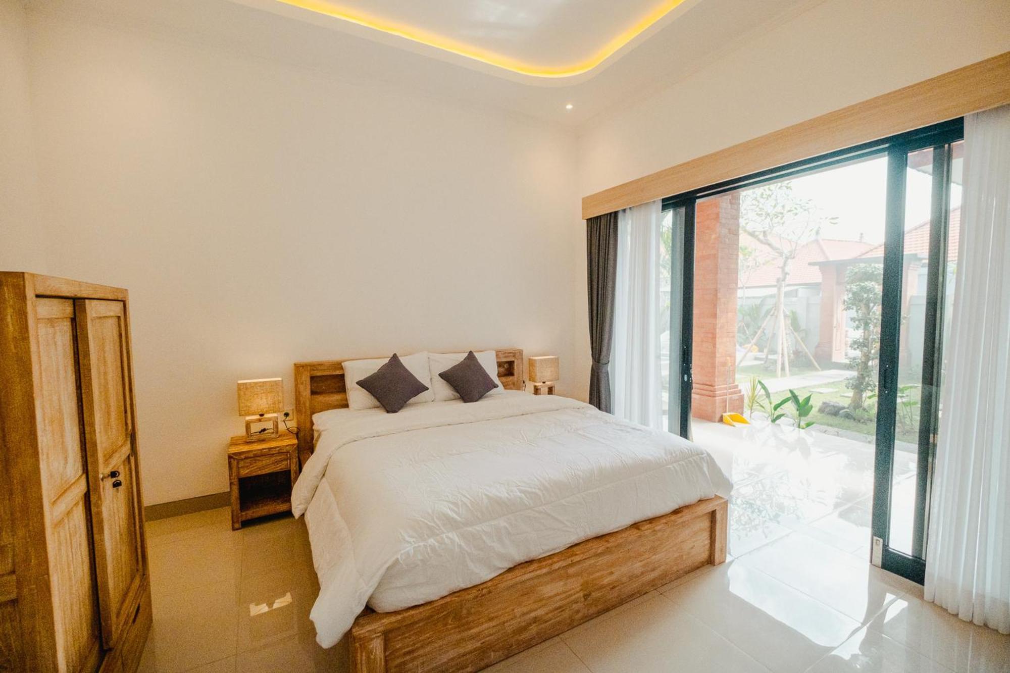 Kubu Dangin Kerobokan Guest house *