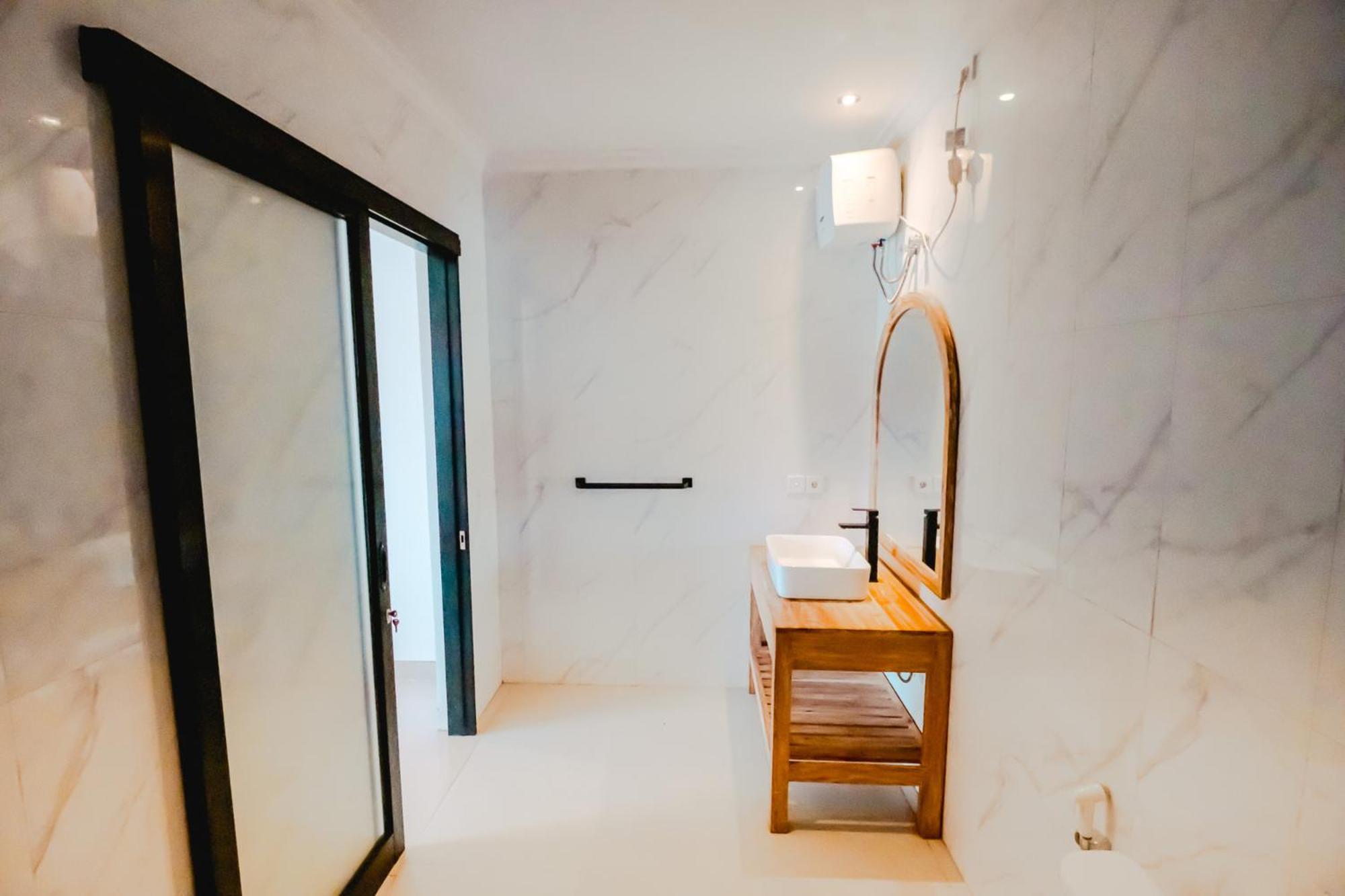 Kubu Dangin Kerobokan Guest house Seminyak (Bali)