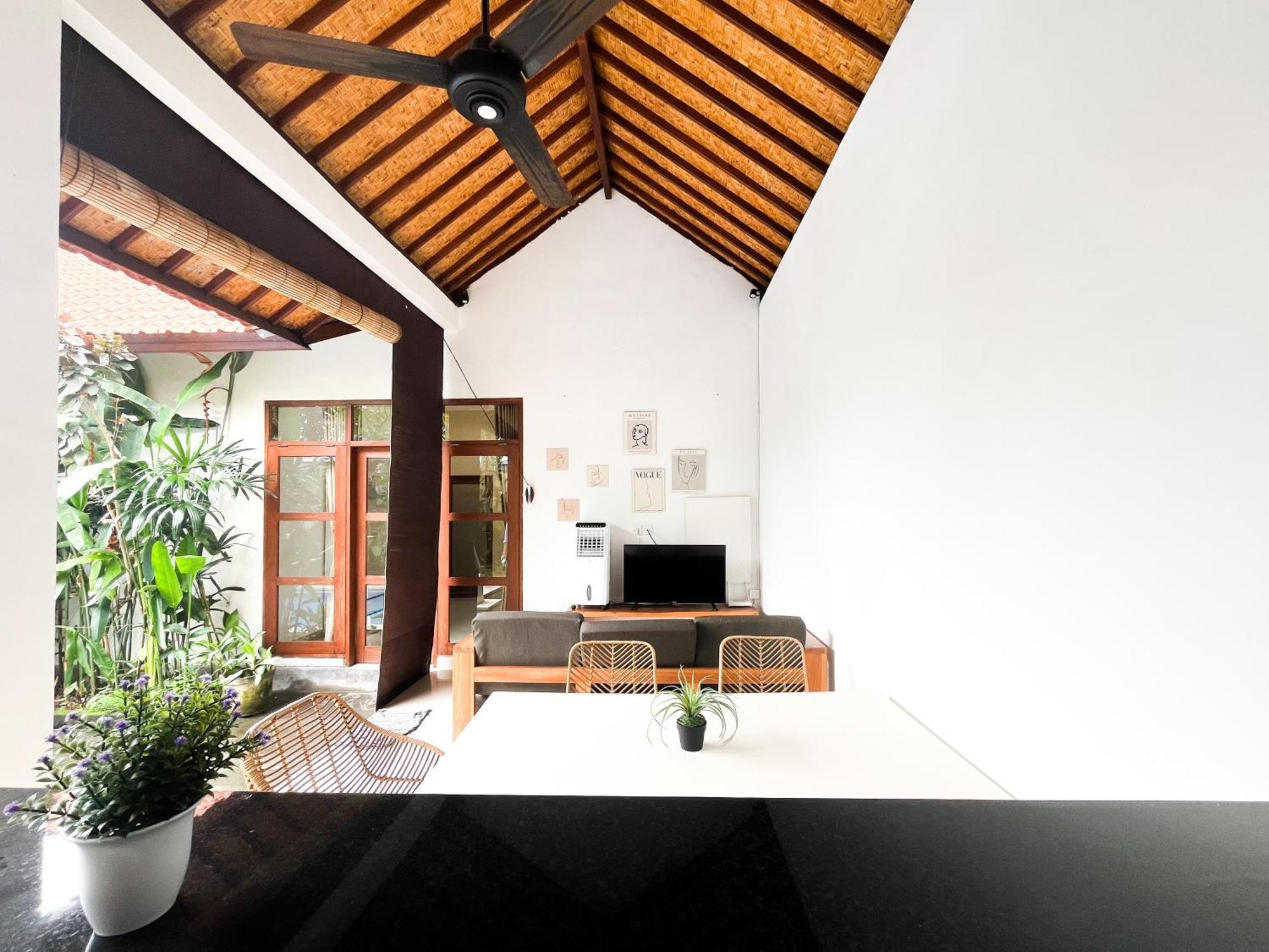 Kita Villa *