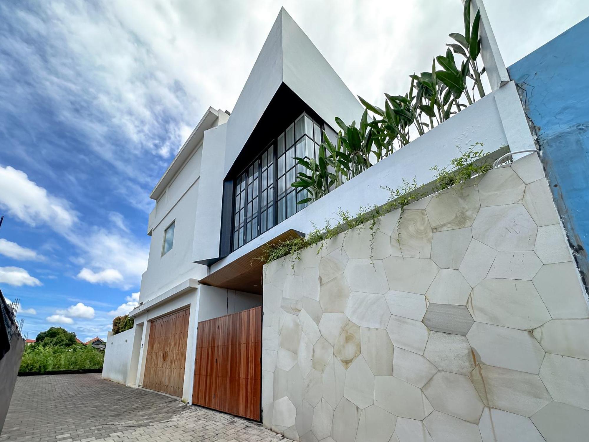 The Damari Umalas Villa *
