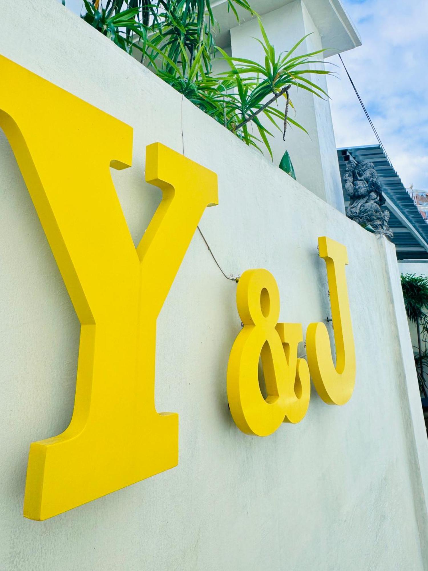 Y&j Seminyak (Bali)