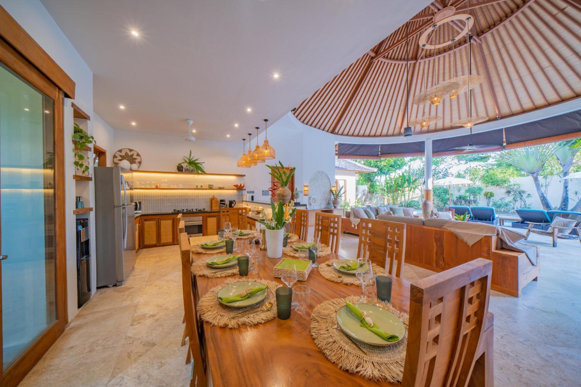 Lea Luxury Oasis In Umalas With Private Pool 4br