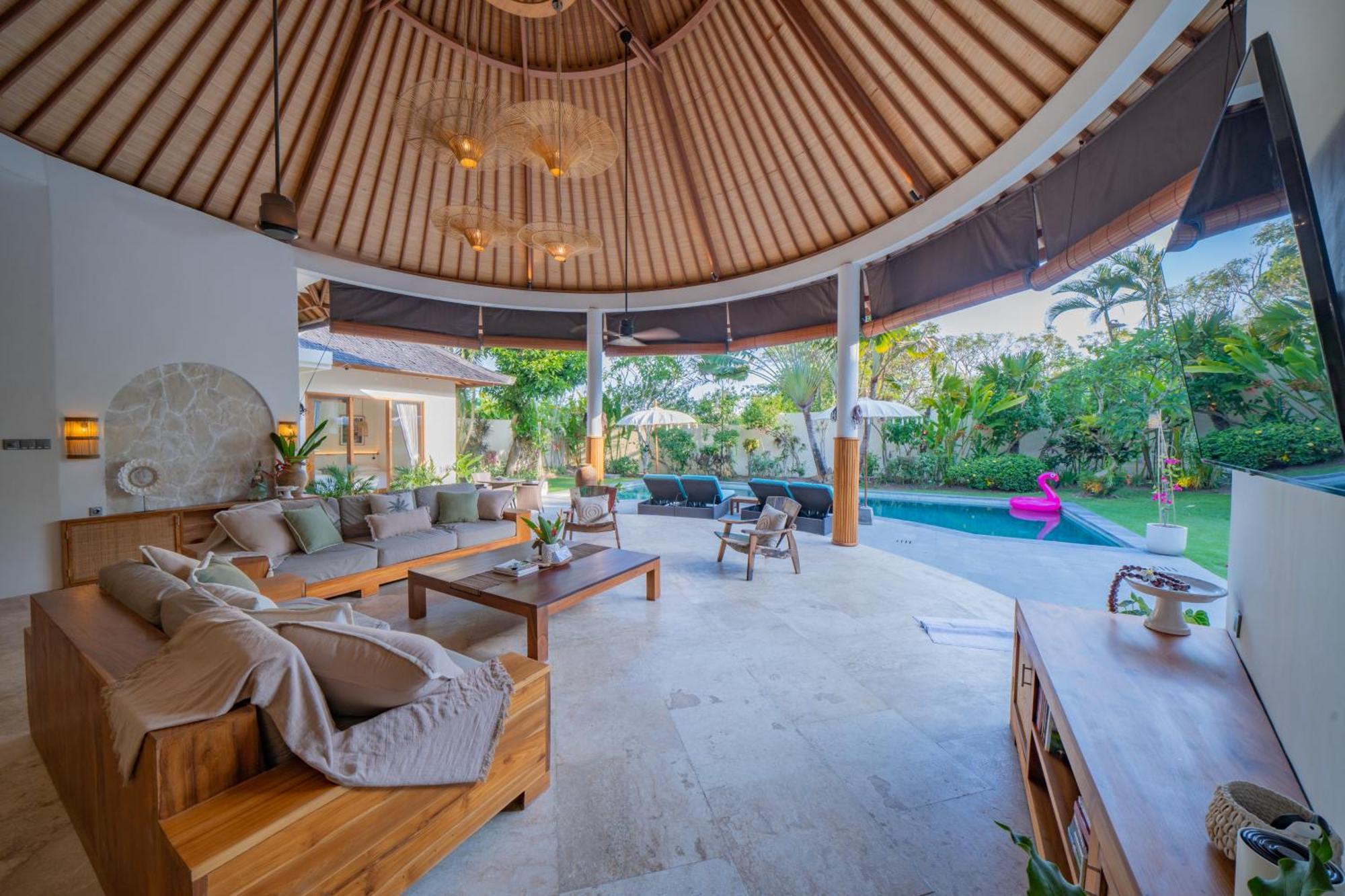 Lea Luxury Oasis In Umalas With Private Pool 4br