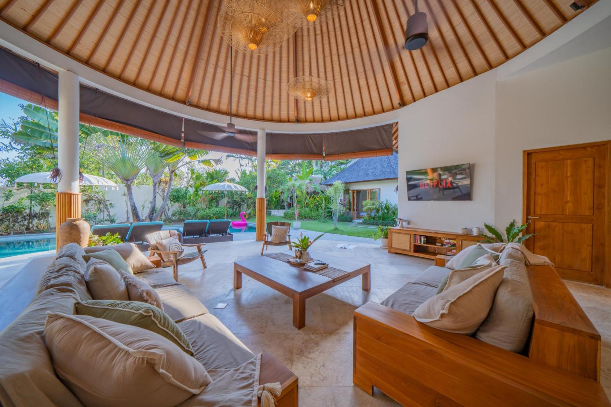 Villa Lea Luxury Oasis In Umalas With Private Pool 4br Seminyak (Bali)