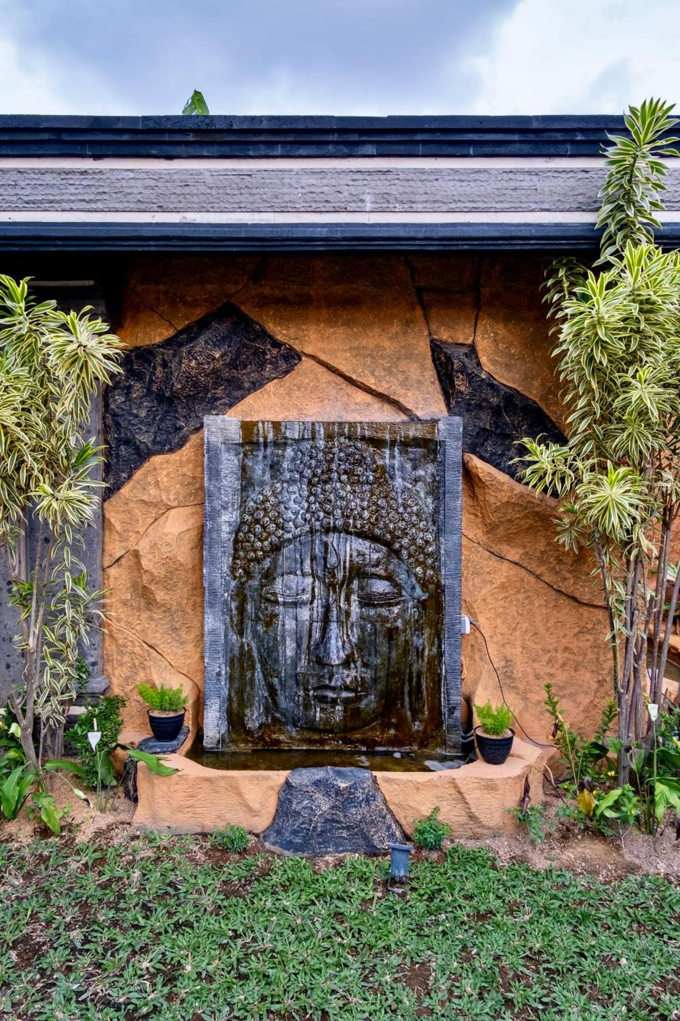 Bens Tunjung Two-bedroom With Private Pool Kuta Villa Seminyak (Bali)