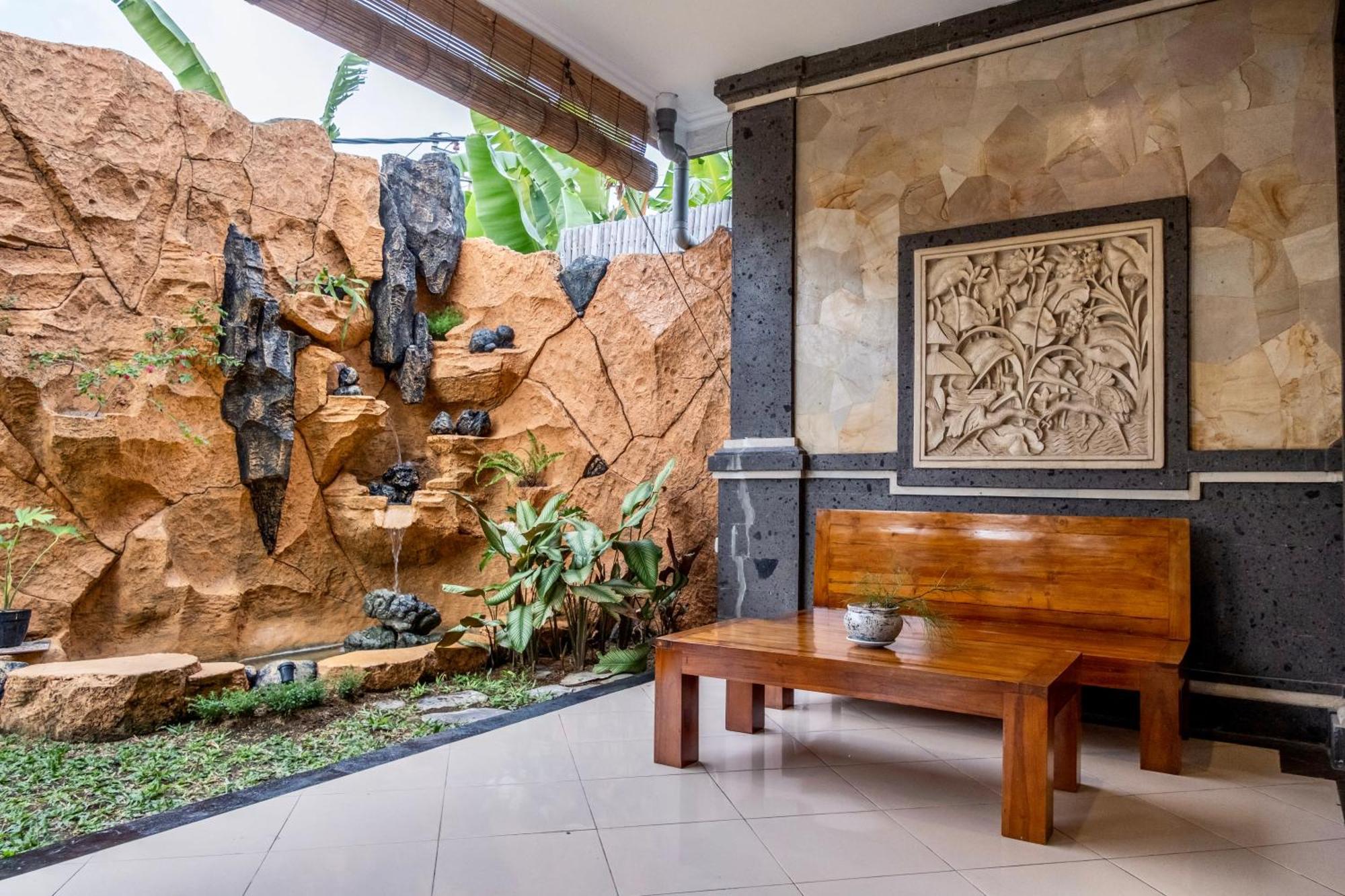 Bens Tunjung Two-bedroom With Private Pool Kuta Seminyak (Bali)