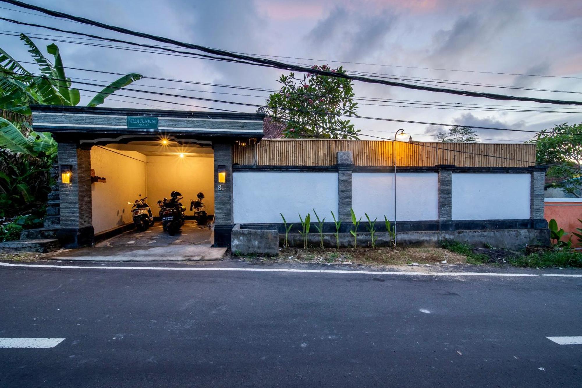 Villa Bens Tunjung Two-bedroom With Private Pool Kuta